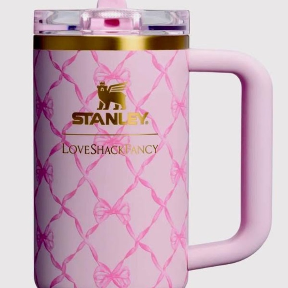 Love Shack Fancy Holiday “Baby Bow Pink Peppermint” 30oz Stanley - Picture 1 of 2